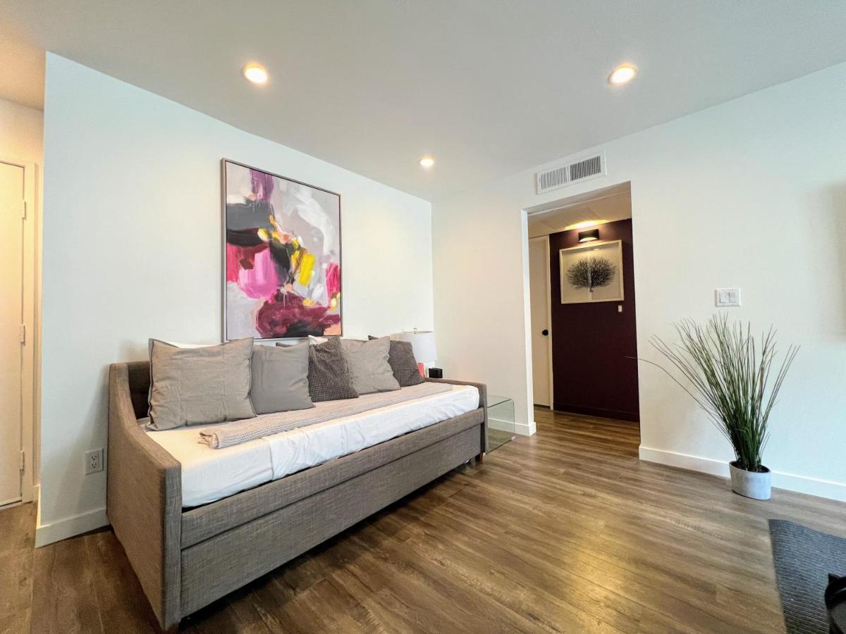 Hollywood Purple Habitat Vila Los Angeles Exterior foto